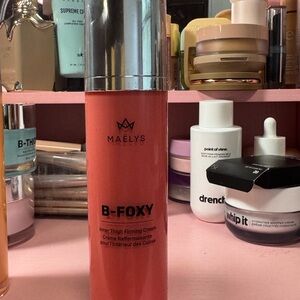 MAËLYS B-FOXY Inner Thigh Firming Cream - Coral